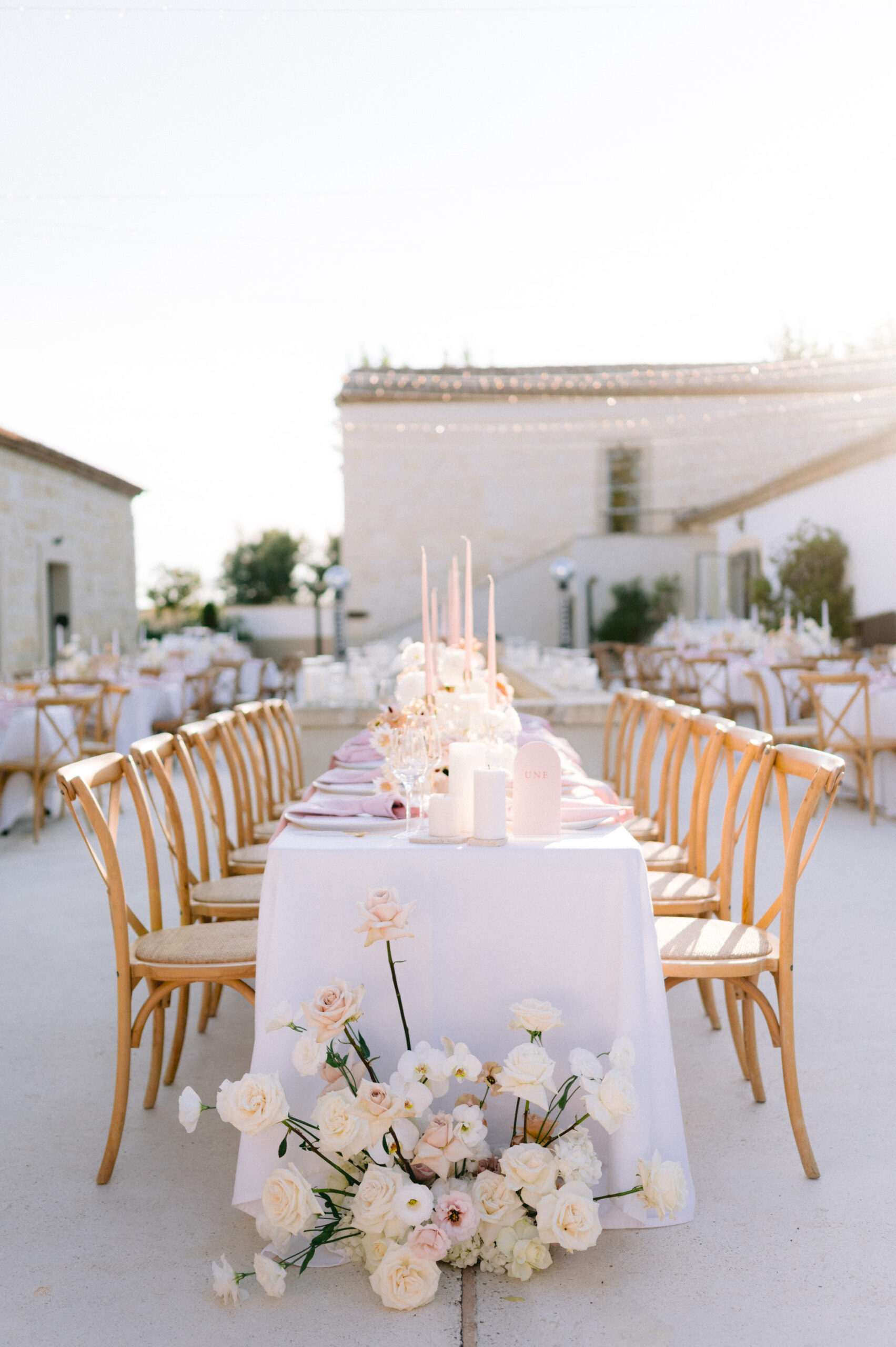 Patio mariage fleurs